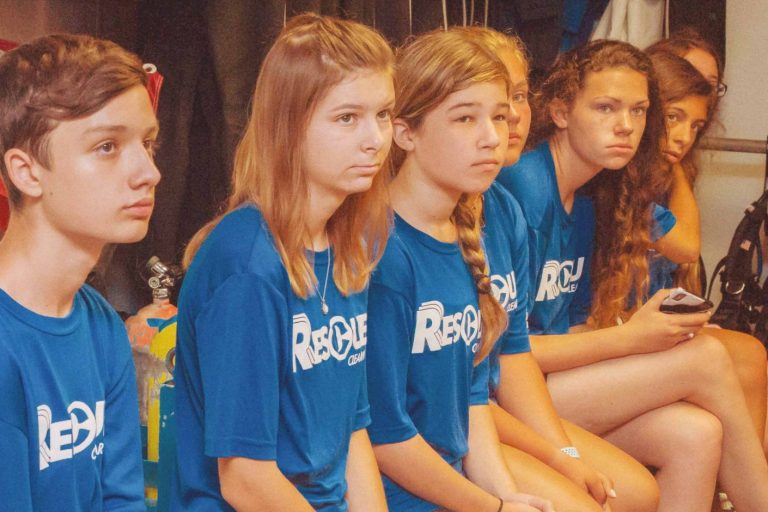 Students learning about career opportunities at the Diver Show